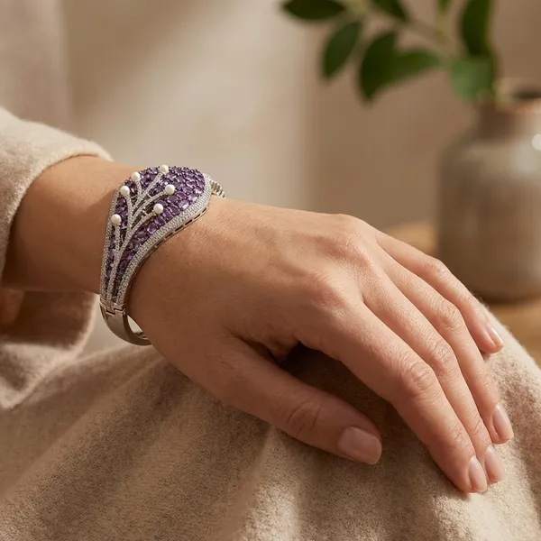 White_Brass_Premium_And_Elegant_Bangle_For_Women