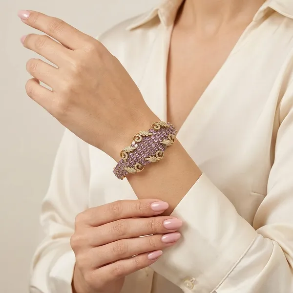 White_Brass_Premium_And_Elegant_Bangle_For_Women