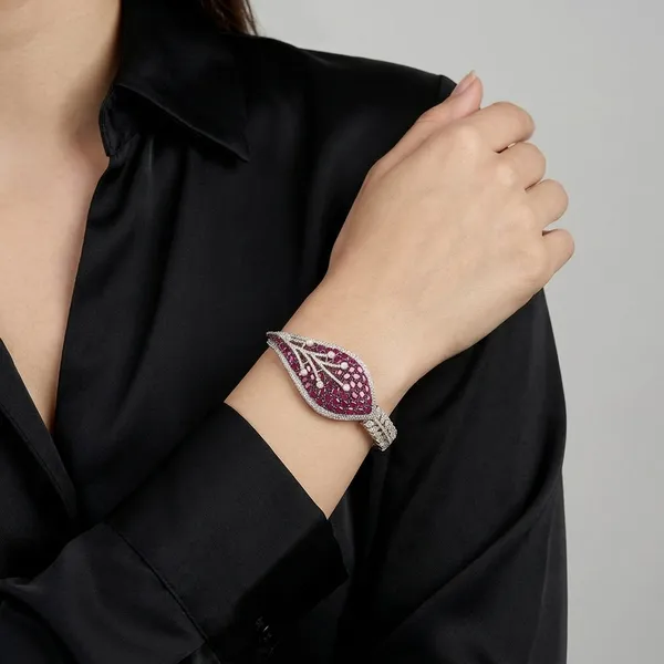 Pink_And_White_Brass_Premium_And_Elegant_Bangle_For_Women