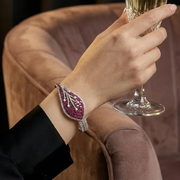 Pink_And_White_Brass_Premium_And_Elegant_Bangle_For_Women