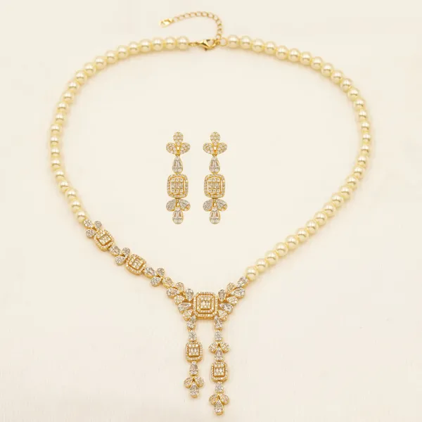 Yellow_Brass_Premium_And_Elegant_Necklace__For_Women