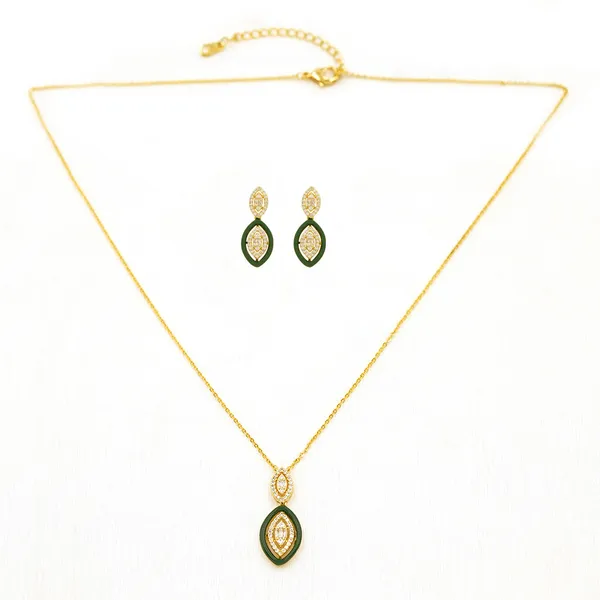 Yellow_Brass_Premium_And_Elegant_Necklace__For_Women