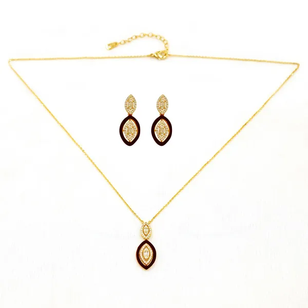 Yellow_Brass_Premium_And_Elegant_Necklace__For_Women