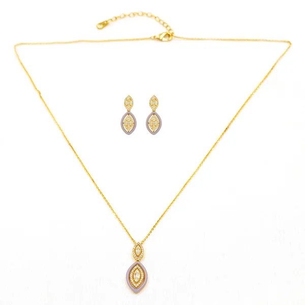 Yellow_Brass_Premium_And_Elegant_Necklace__For_Women