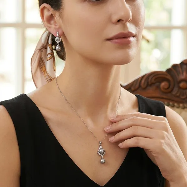 White_Brass_Premium_And_Elegant_Necklace__For_Women