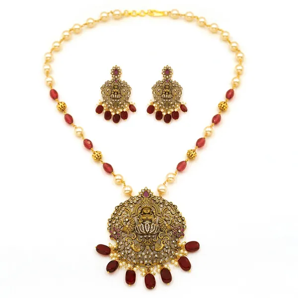 Yellow_Brass_Premium_And_Elegant_Necklace__For_Women
