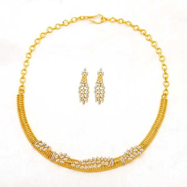 Yellow_Brass_Premium_And_Elegant_Necklace__For_Women