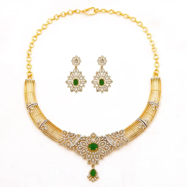 Yellow_Brass_Premium_And_Elegant_Necklace__For_Women