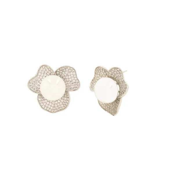 White_Brass_Premium_And_Elegant_Earrings_For_Women