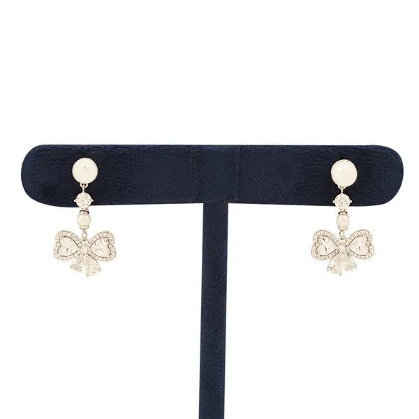 White_Brass_Premium_And_Elegant_Earrings_For_Women