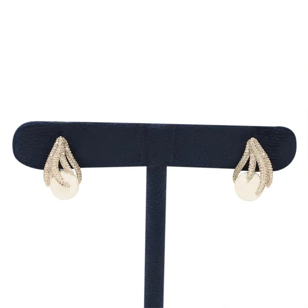 White_Brass_Premium_And_Elegant_Earrings_For_Women