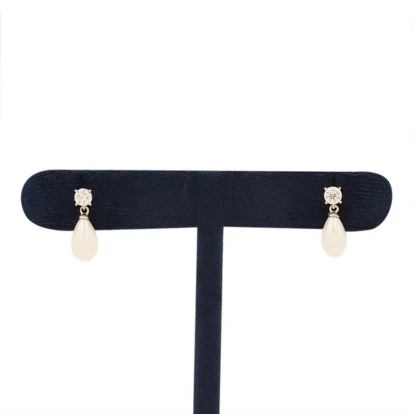 White_Brass_Premium_And_Elegant_Earrings_For_Women