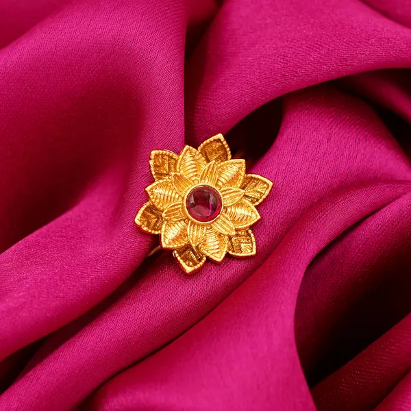 Yellow_Brass_Premium_And_Elegant_Rings_For_Women