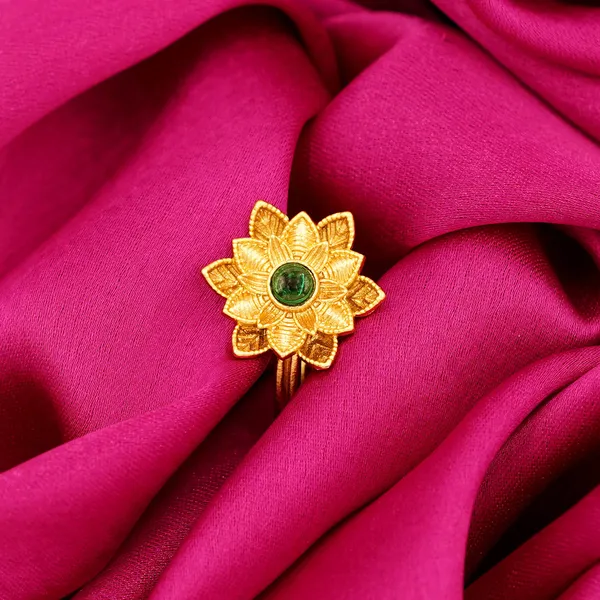 Yellow_Brass_Premium_And_Elegant_Rings_For_Women