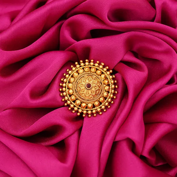 Yellow_Brass_Premium_And_Elegant_Rings_For_Women