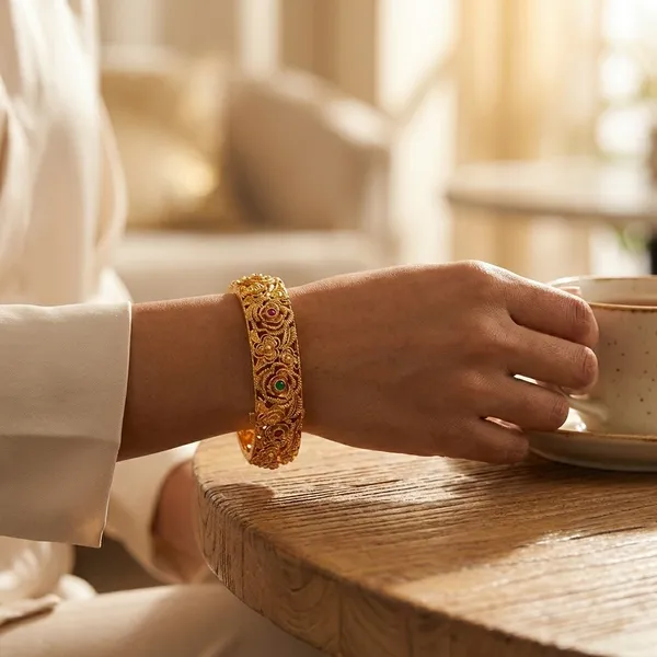 Yellow_Brass_Premium_And_Elegant_Bangle_For_Women