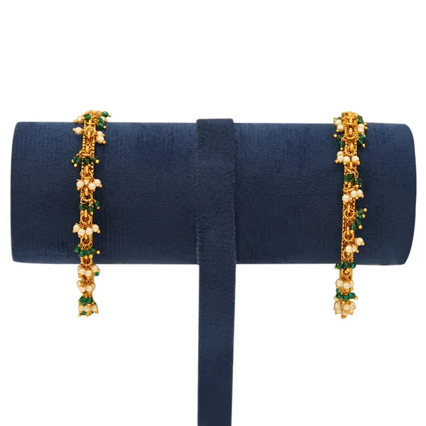 Yellow_Brass_Premium_And_Elegant_Bangle_For_Women
