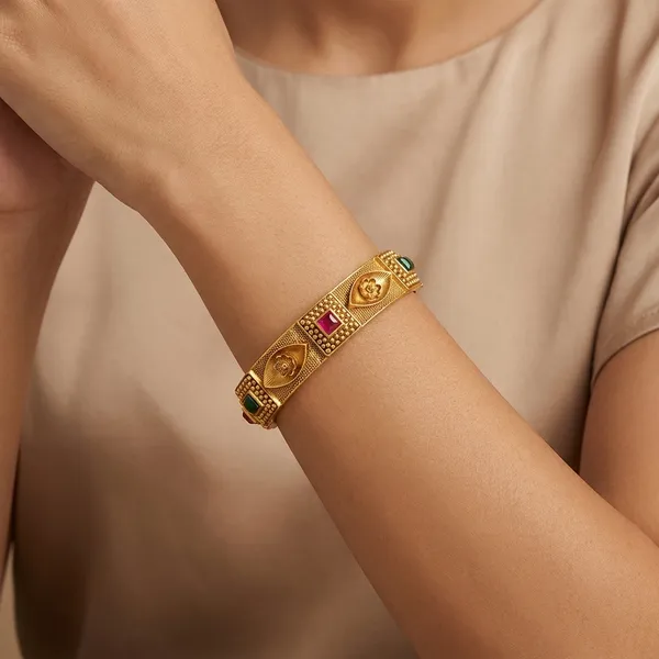Yellow_Brass_Premium_And_Elegant_Bangle_For_Women