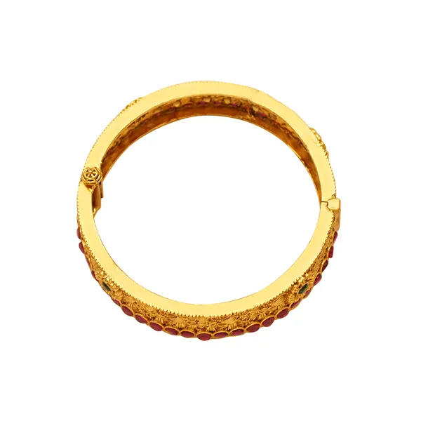 Yellow_Brass_Premium_And_Elegant_Bangle_For_Women