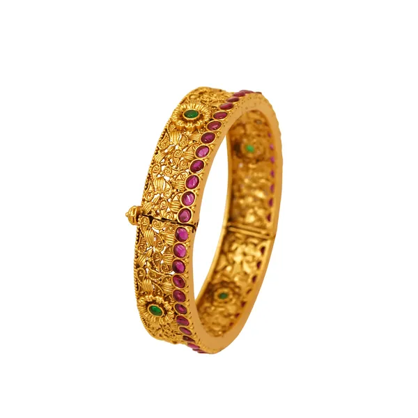 Yellow_Brass_Premium_And_Elegant_Bangle_For_Women