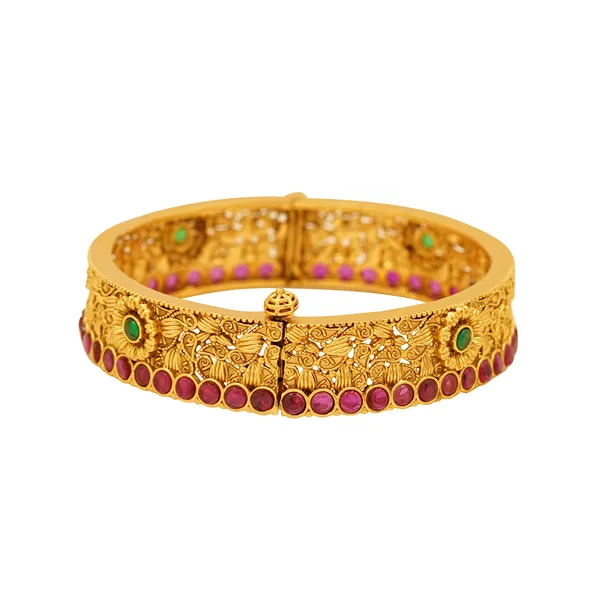 Yellow_Brass_Premium_And_Elegant_Bangle_For_Women