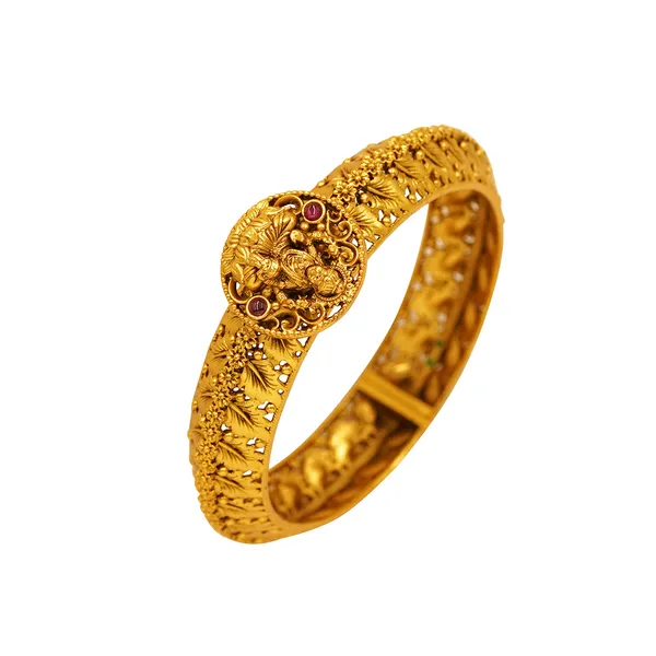 Yellow_Brass_Premium_And_Elegant_Bangle_For_Women