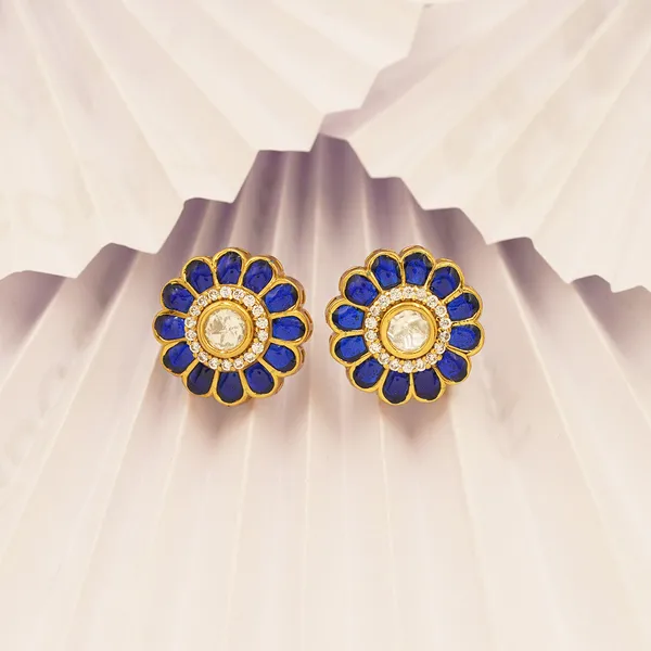 Yellow_Brass_Premium_And_Elegant_Earrings_For_Women