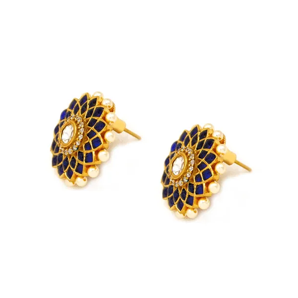 Yellow_Brass_Premium_And_Elegant_Earrings_For_Women