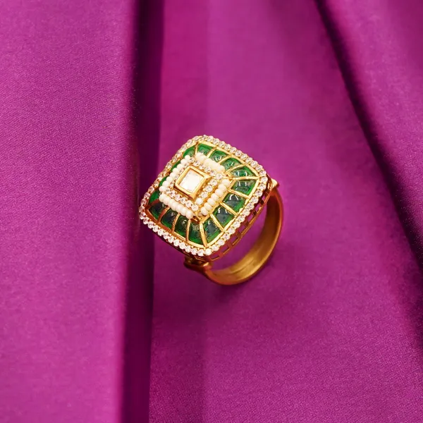 Yellow_Brass_Premium_And_Elegant_Rings_For_Women