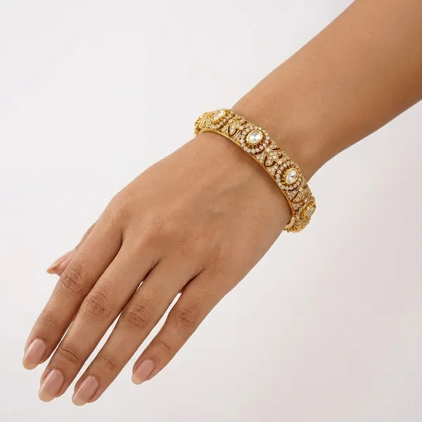 Yellow_Brass_Premium_And_Elegant_Bangle_For_Women