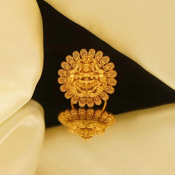 Yellow_Brass_Premium_And_Elegant_Rings_For_Women