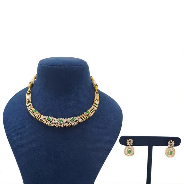 Yellow_Brass_Premium_And_Elegant_Necklace__For_Women
