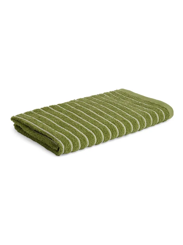Roluxoria®_-_Welspun_100%_Cotton_Terry_Ultrasoft_And_Durable_Solid_Bath_Towel_(Apple_Green)