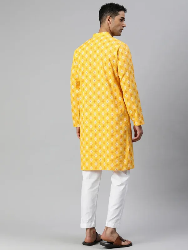 Yellow_Slub_Cotton_Kurta_Pajama_Set_For_Men