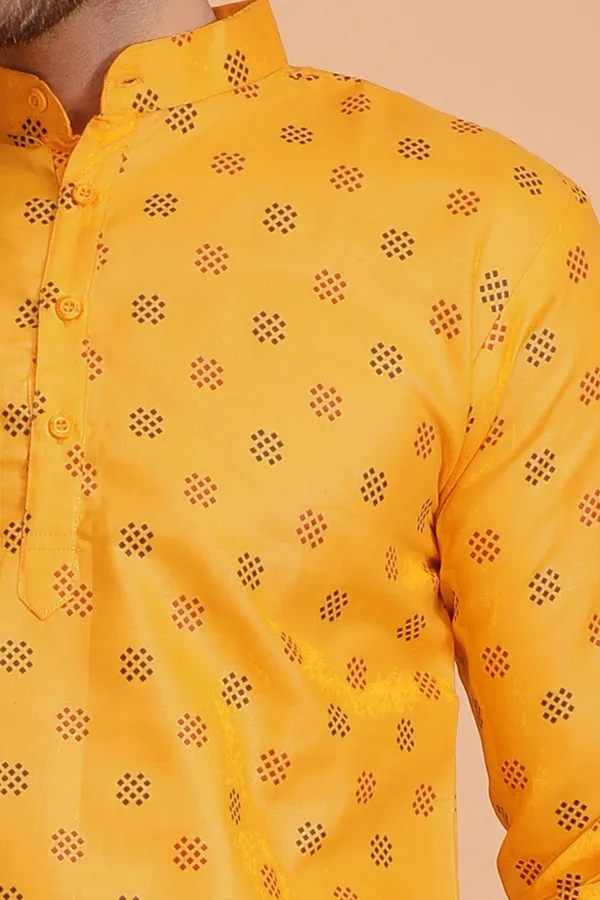 Yellow_Slub_Cotton_Kurta_Pajama_Set_For_Men