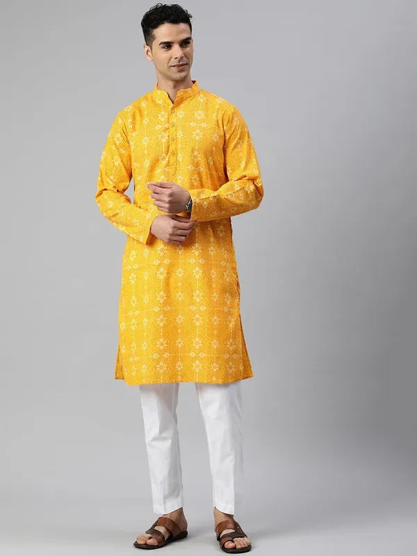 Yellow_Slub_Cotton_Kurta_Pajama_Set_For_Men