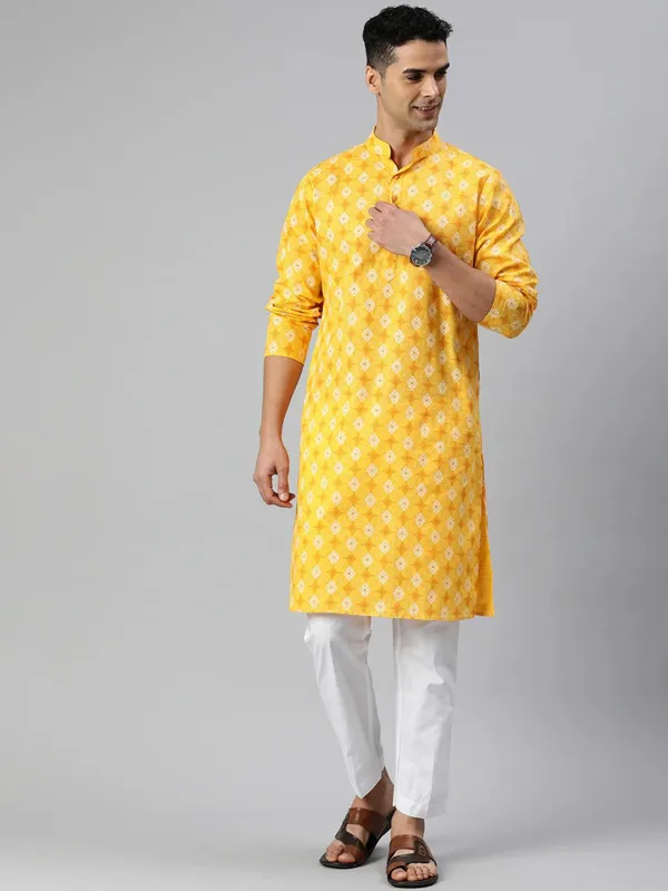 Yellow_Slub_Cotton_Kurta_For_Men