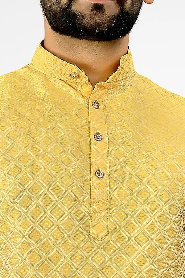 Traditional_Love_Men_Solid_Straight_Kurta_(Yellow)