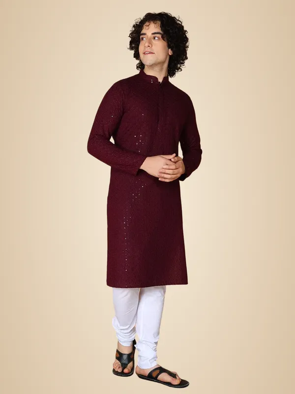 Selersathi_Men_Embroidered_Straight_Kurta_(Maroon)