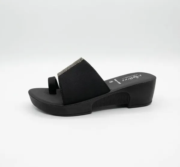 Black_Soft_Cushion_Slippers_For_Women