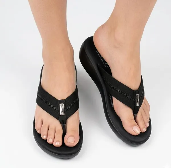 Black_Soft_Cushion_Slippers_For_Women