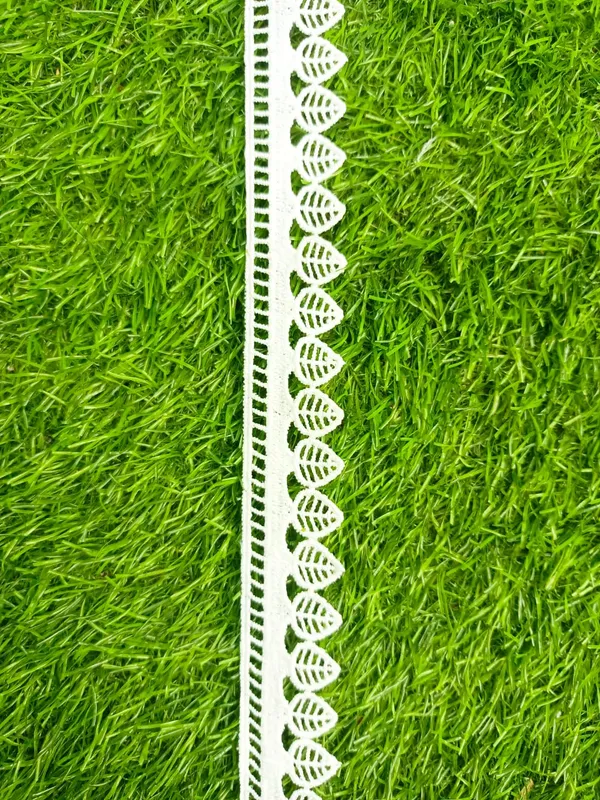 White_Floral_Lace_Trim_Embroidered_Decorative_Border