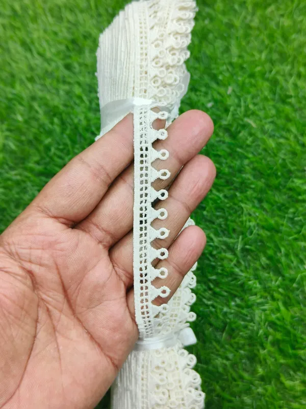 White_Floral_Lace_Trim_Embroidered_Decorative_Border