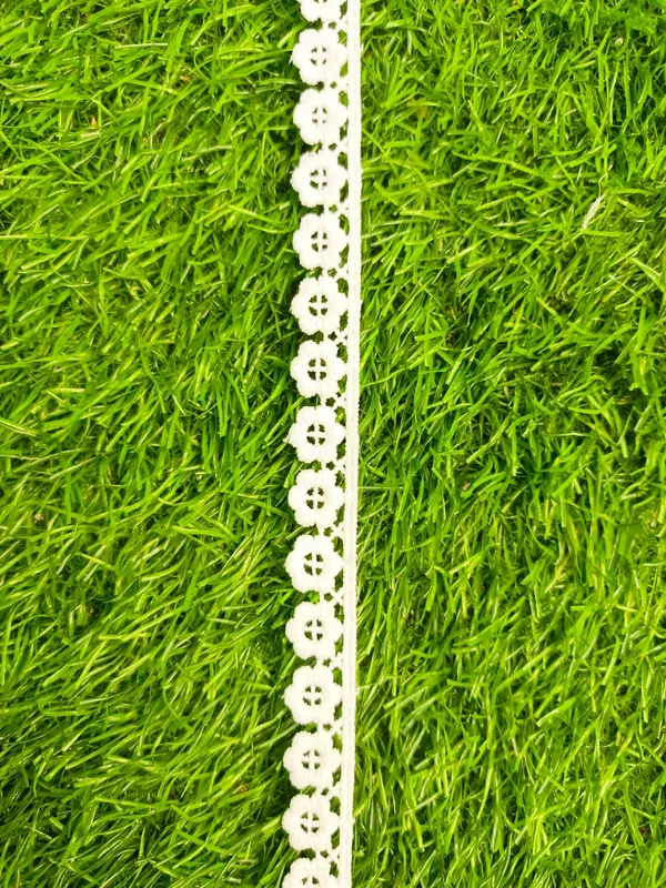 White_Floral_Lace_Trim_Embroidered_Decorative_Border