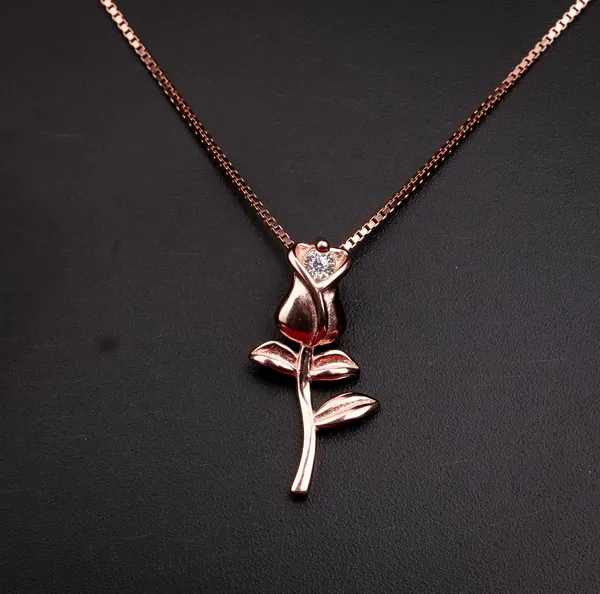 The_Rose_Neck_Chain_|_Sterling_Silver