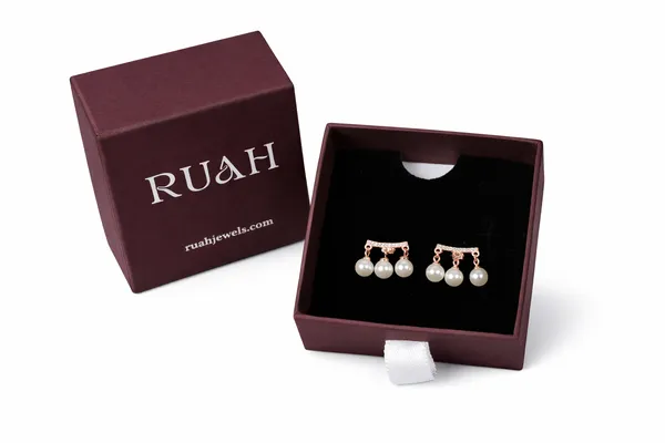 Pearls_In_Motion_Earrings_|_Sterling_Silver
