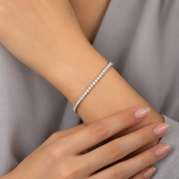 Crystal_Line_Classic_Tennis_Bracelet_|_Sterling_Silver