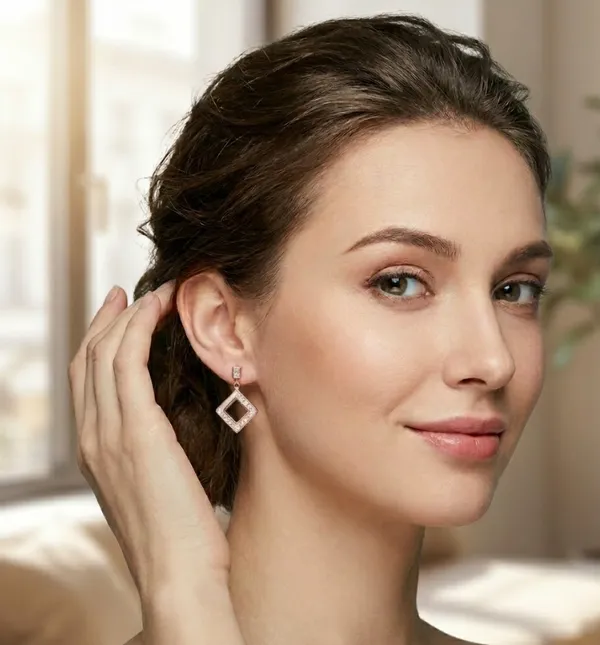 Glory_Square_Framelette_Swing_Earring_|_Sterling_Silver