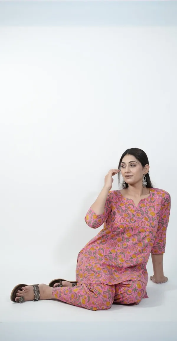 Pink_Traditional_Print_Cotton_Co-Ord_Set_Stylish_Daily_Wear