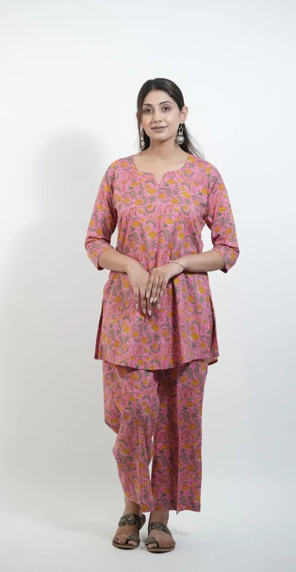 Pink_Traditional_Print_Cotton_Co-Ord_Set_Stylish_Daily_Wear